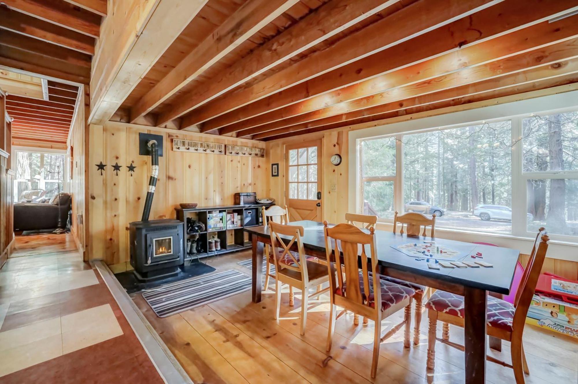 Spacious Classic Cabin Retreat- Near Lassen Mill Creek Exterior foto