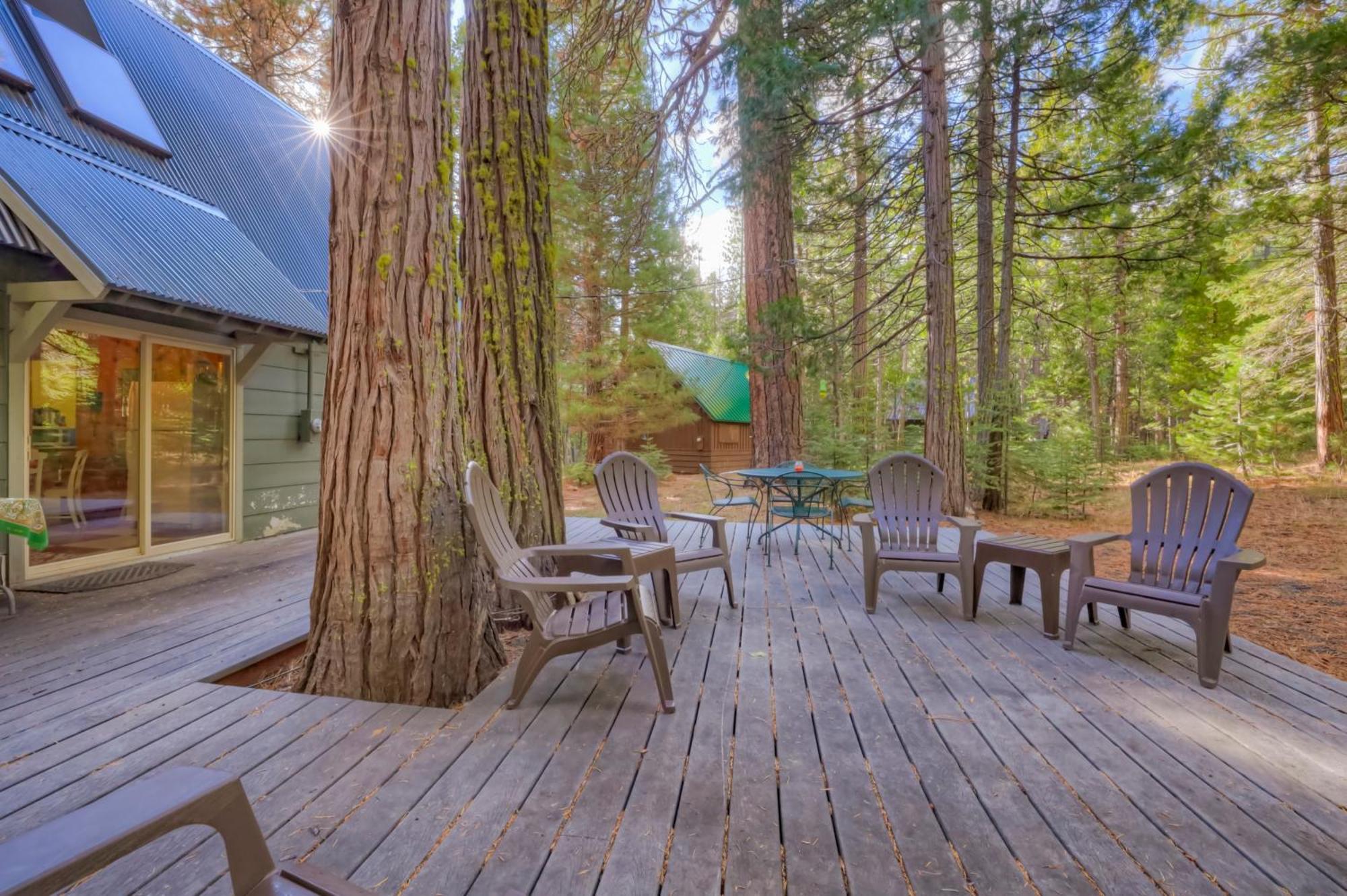 Spacious Classic Cabin Retreat- Near Lassen Mill Creek Exterior foto